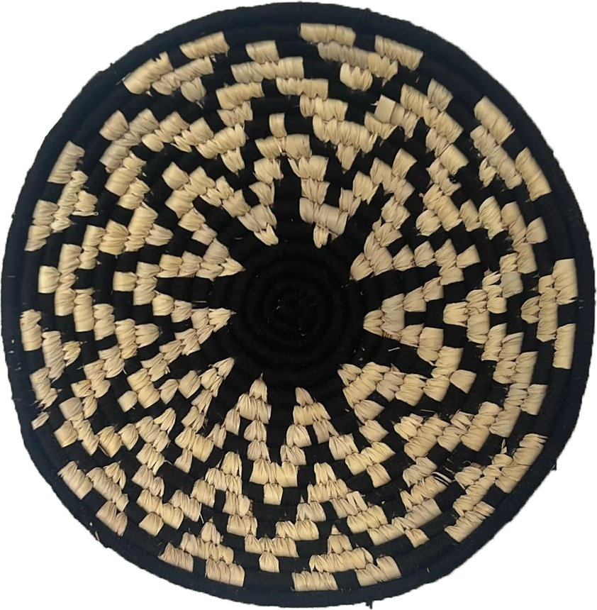 The Flower Plate in Sabari Grass work By Dipali Mura Thumbnail