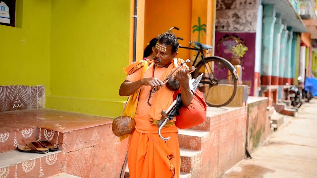 The People of Raghurajpur (Orissa) ~ our work with our Pattachitra artists - MeMeraki.com