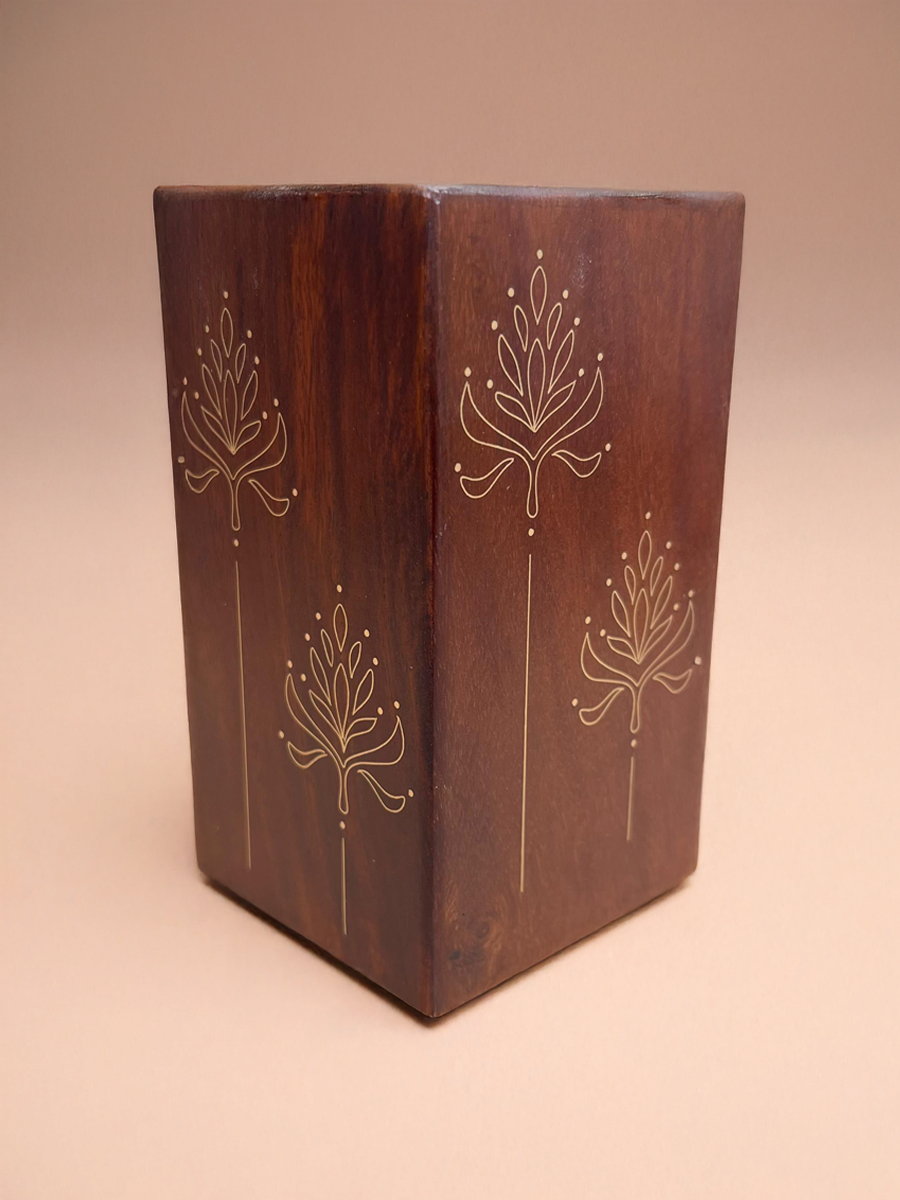 Shop Aesthetic Pencil Holder in Tarkashi by Mohan Lal Sharma