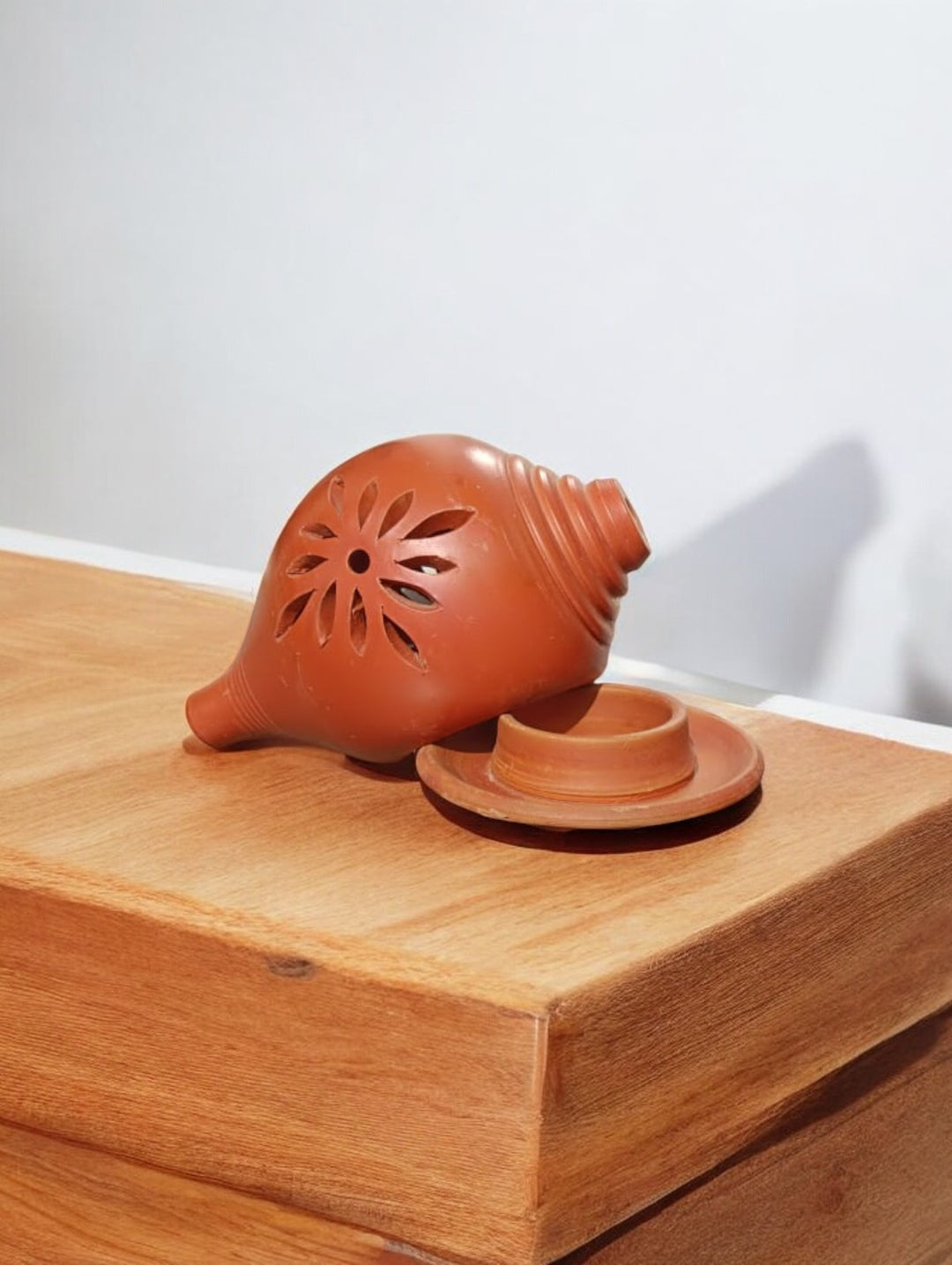 Buy Black Pottery Plates for Home Decor | Memeraki.com