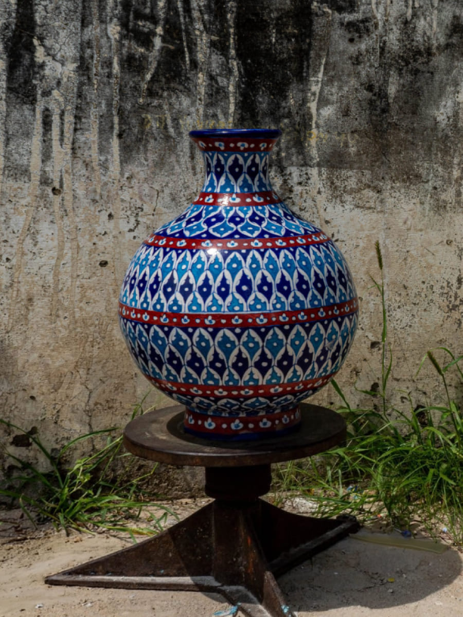 Symphony of Colours: The Enchanting Crimson Azure Pot, Blue Pottery By Gopal Saini for sle
