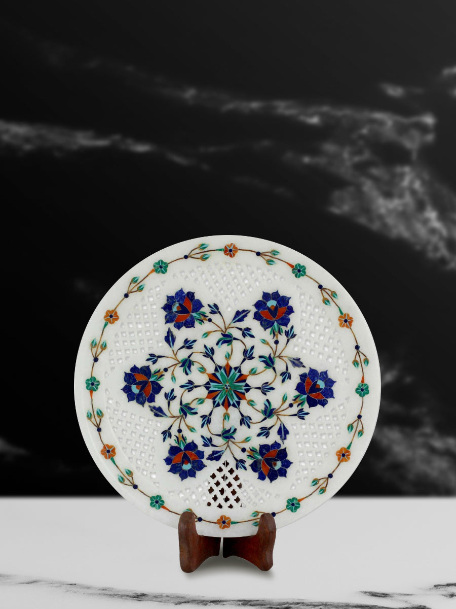 Shop Decorative Plate in White Marble Inlay by Fammo Khan