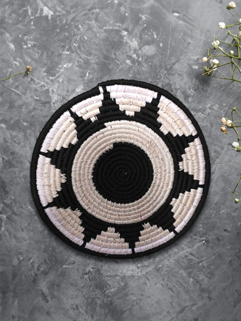 Black and white geometric patterned straw basket: Grasswork by Mayur Shilpa