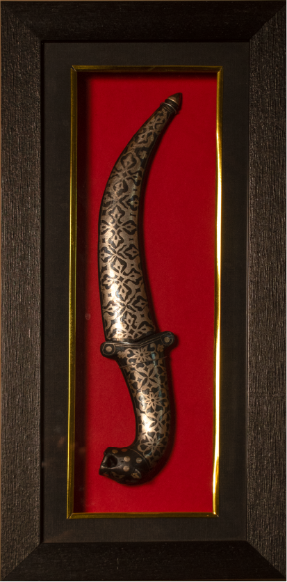 Dagger with Floral Inlay in Koftgiri by Shyamalata Gehloth Thumbnail