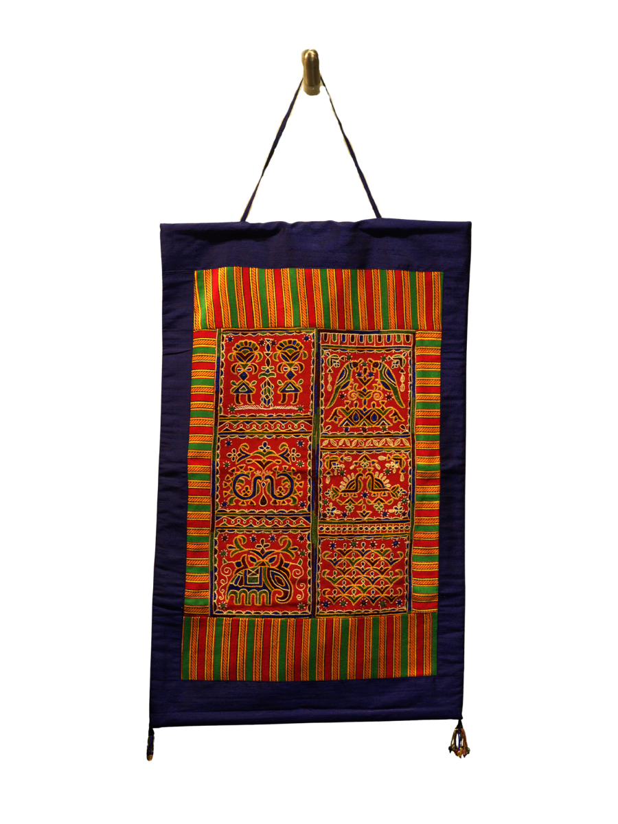 Nature Motifs in Ahir Embroidery Thumbnail
