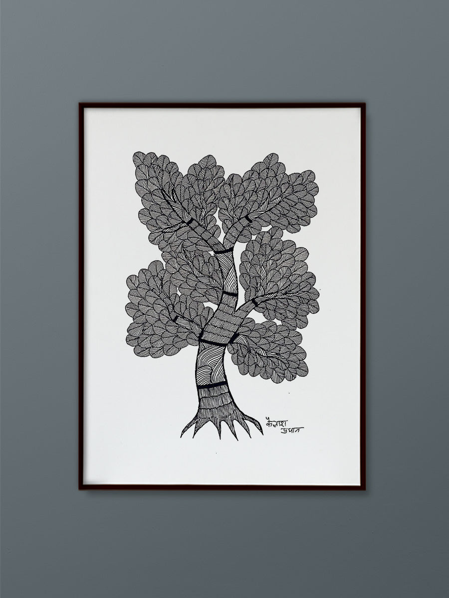 Harmony in Contrast: The Essence of Gond Art through Monochromatic Balance Gond Painting by Kailash Pradhan for sale