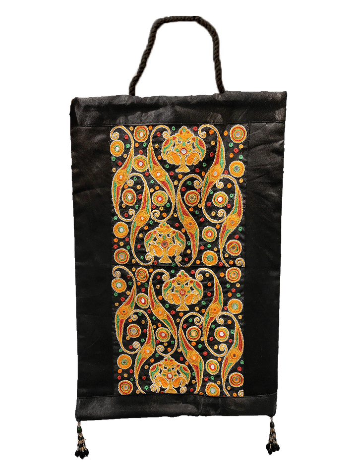 Kaleidoscopic Stiches: Unraveling the Kutch Embroidery Tapestry by Rakhi Soni Jayeshbhai Thumbnail