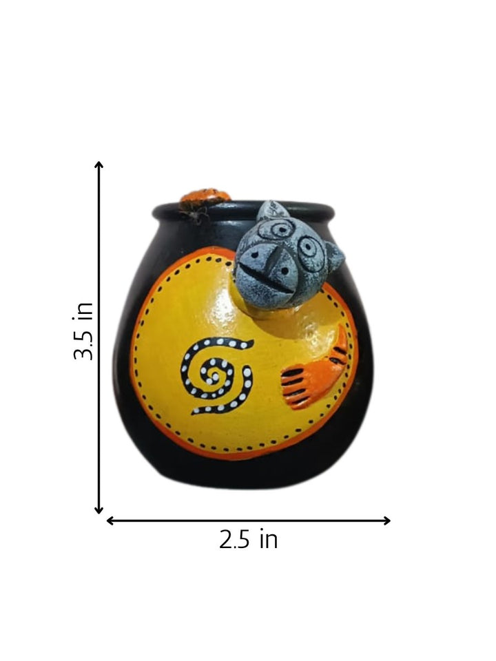 Cat Pen Holder In Black Pottery by Ramjatan Prajapati Thumbnail