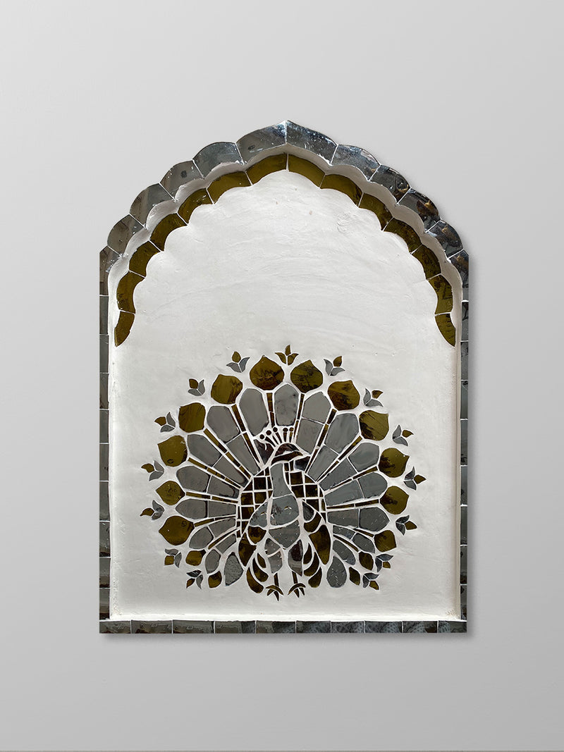 Splendour reflections: The simmering artistry by Vinayak Art Glass inlay Handicrafts