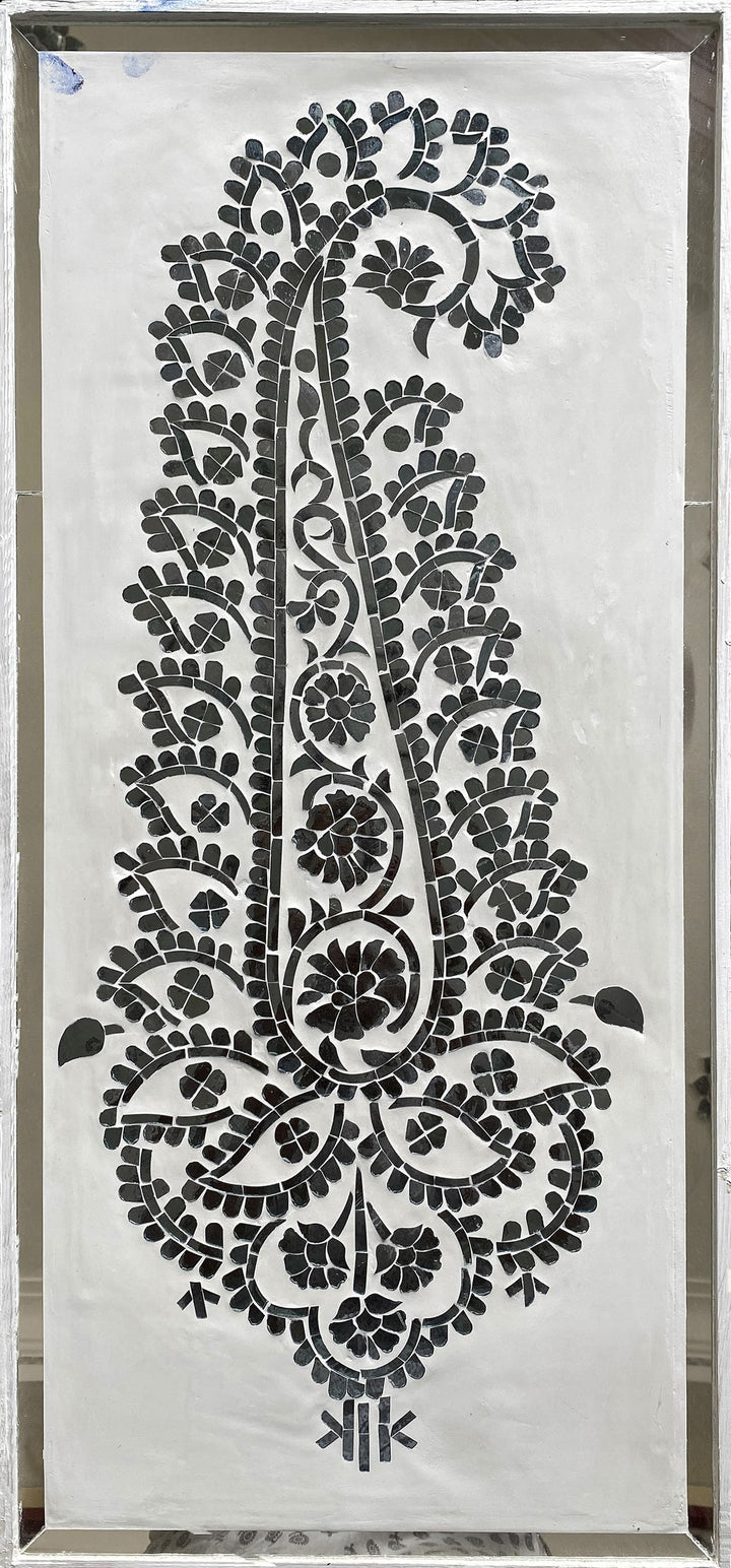 Simmering Regality: Glorious Harmony by Vinayak Art Glass inlay Handicrafts Thumbnail
