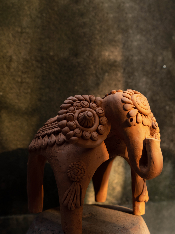 A Royal Elephant: Terracotta Art by Dolon Kundu Thumbnail