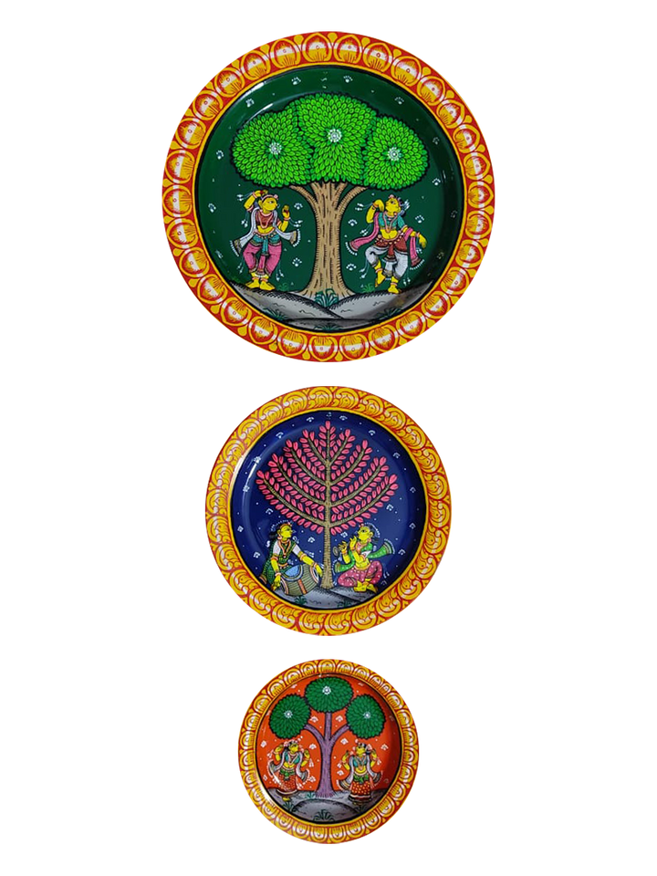 The Floral Celebration: Musicians and Dancers in Pattachitra Plates by Apindra Swain Thumbnail