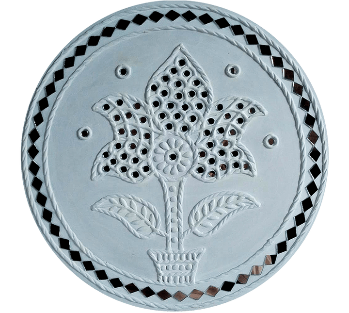 Cultural echoes in Lippan craft by Nalemitha For Home Decor, Gifting Thumbnail