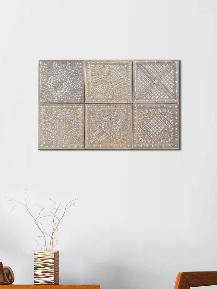 Fusion of Artistic Wonder: Lippan Kaam Tapestry by Nalemitha For Home Decor, Gifting Thumbnail