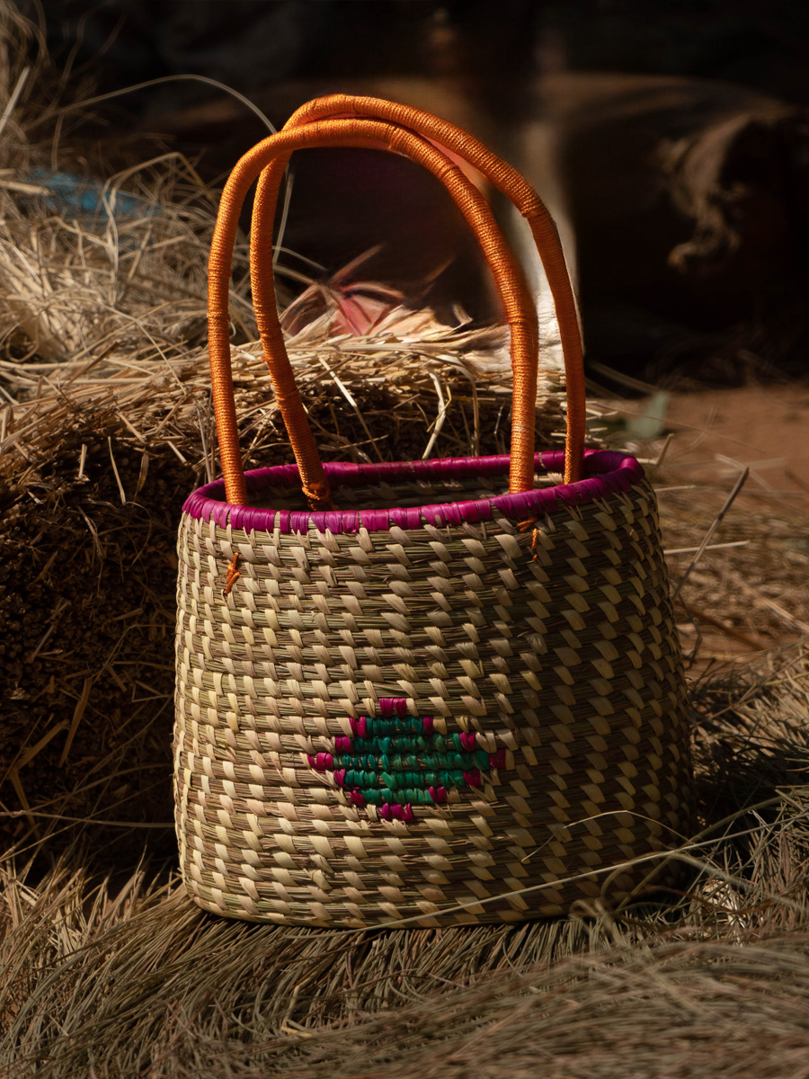 Shop A Sabai Grass Work Handbag by Gouri Mohapatra