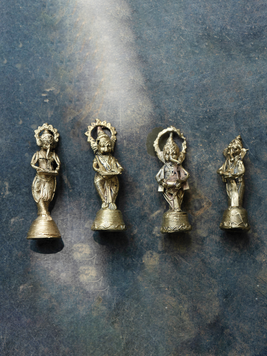 Buy Avatar of Lord Ganesha: Dhokra Handicraft by Kunal Rana