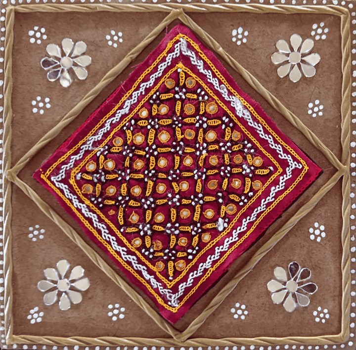 Mirror work on Mud Tile in Lippan by Nalemitha For Home Decor, Gifting Thumbnail