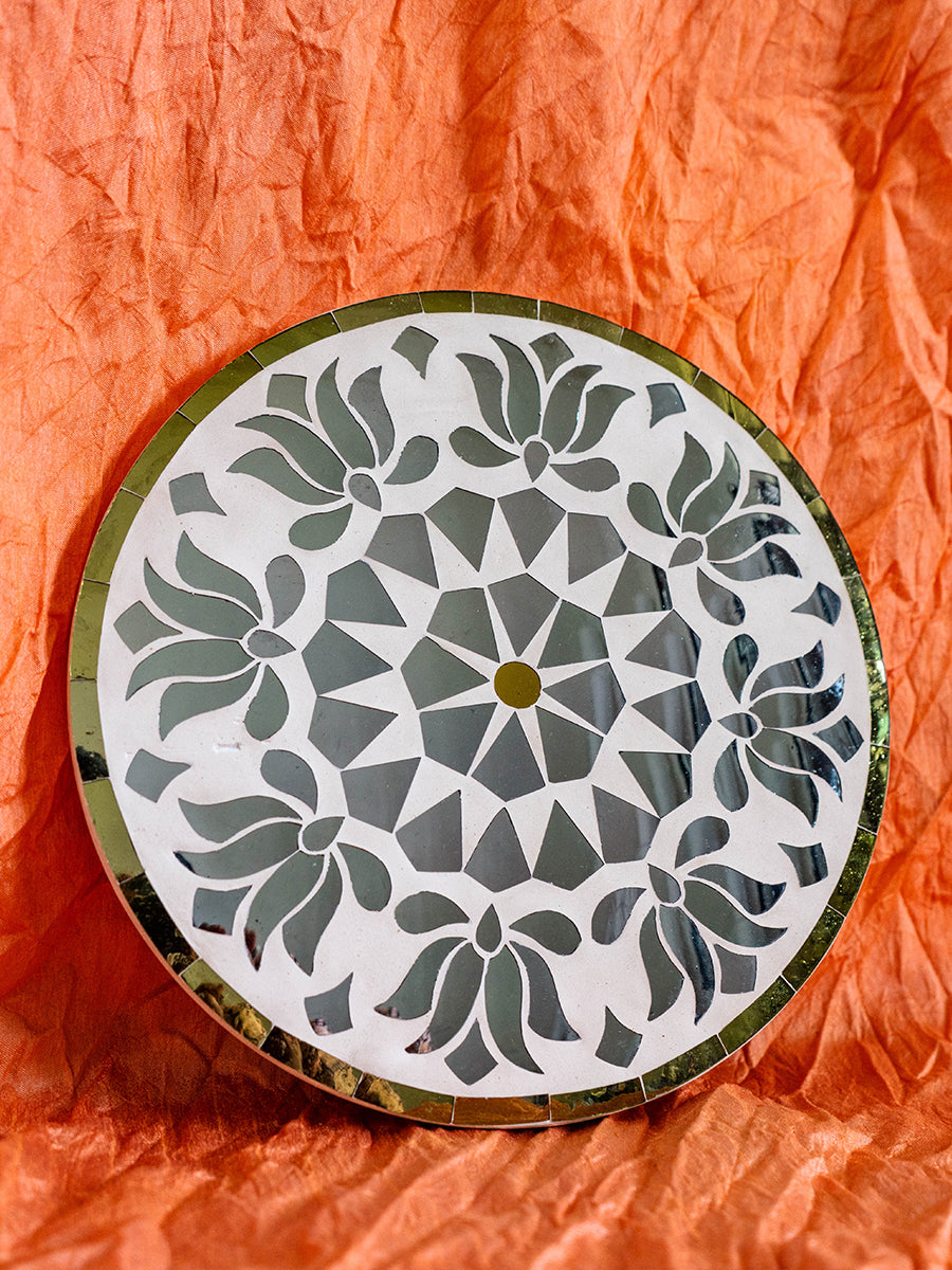 Mirrored Petals: Thikri Glasswork Plate of Floral Splendor 