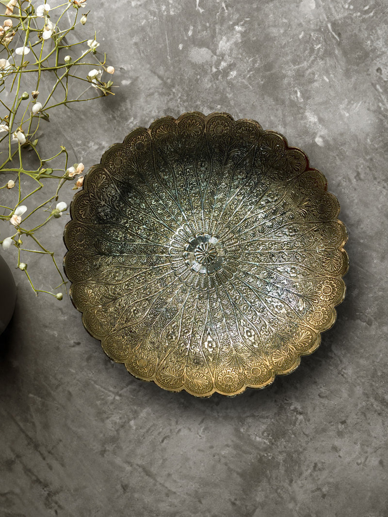 Buy Gold Brass metal craft Wall Plates at memeraki.com