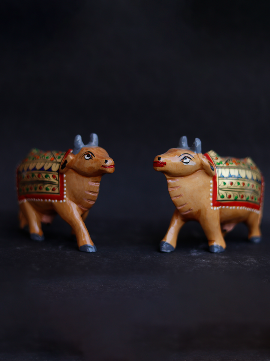 Shop Royal Oxes in Sandalwood Carving by Om Prakash