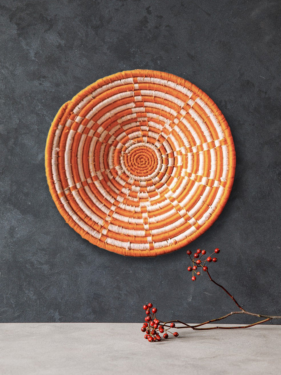 Straw basket with yellow and off-white hues: Grasswork by Mayur Shilpa