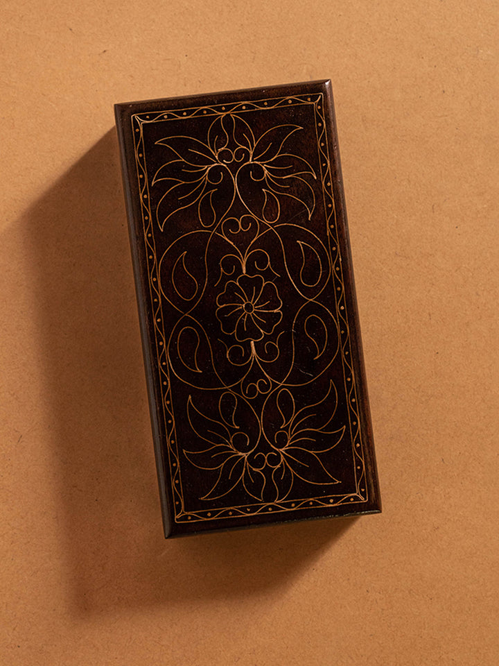 Symmetrical floral medallion box in Tarkashi Art by Mohan Lal Sharma Thumbnail