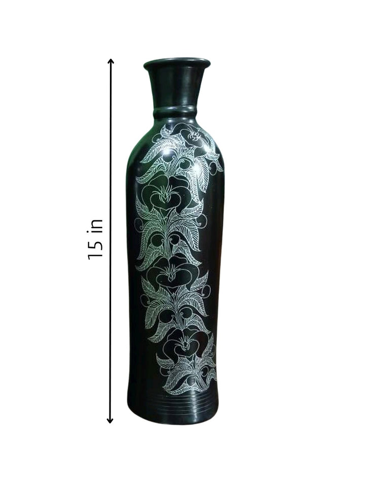 Vase in Black Pottery by Ramjatan Prajapati Thumbnail