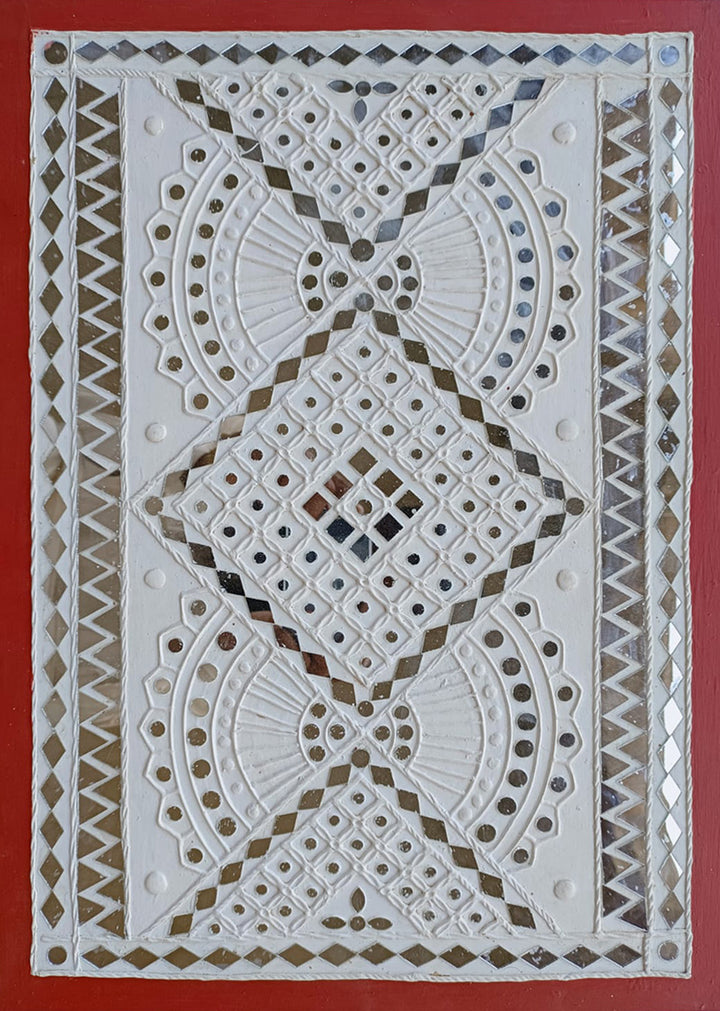 White Serenity in Lippan work by Majikhan For Home Decor, Gifting Thumbnail