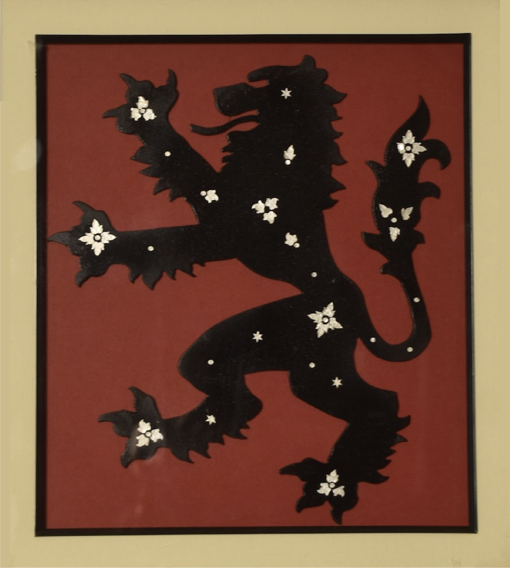 Heraldic lion in Koftgiri by Shyamlata Gahlot Thumbnail