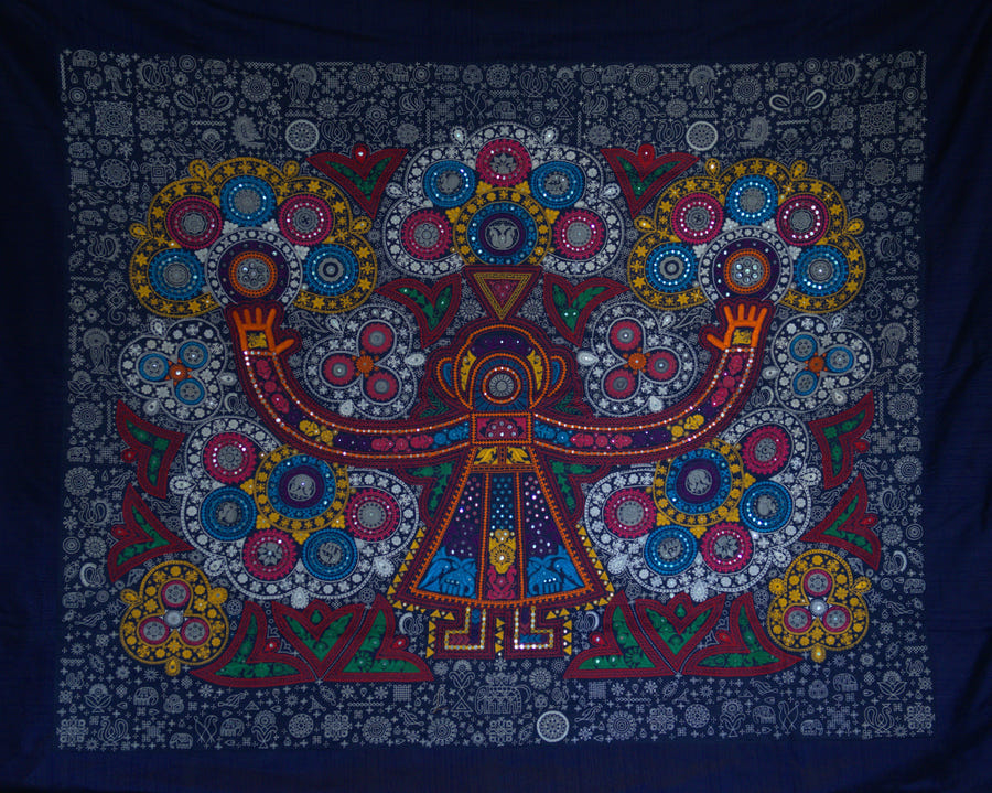 Kaanudo in Ahir Embroidery-Handpainted Artwork