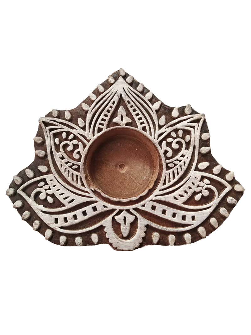 Buy Online finely carved leaf-shaped tea light