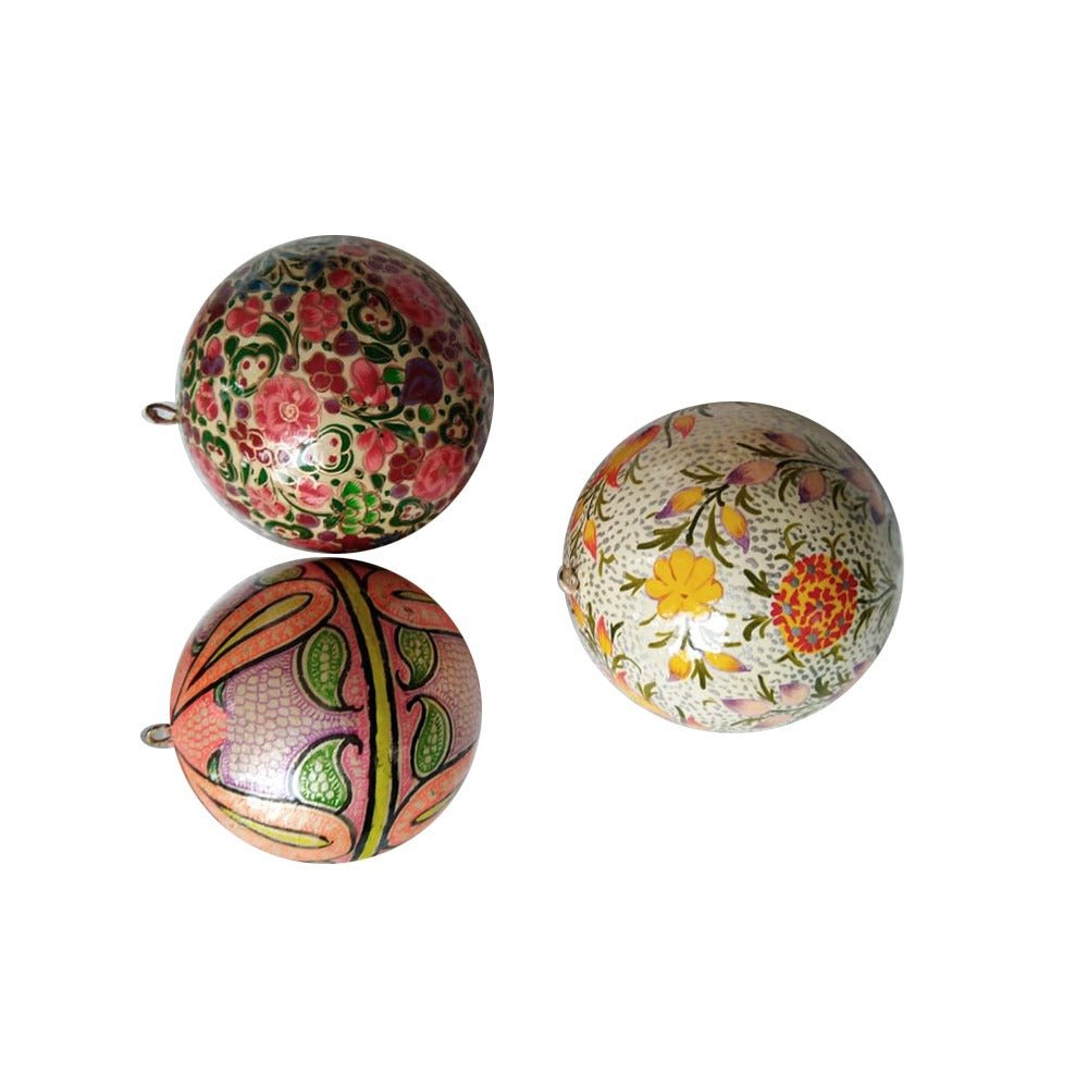 handpainted christmas decoration