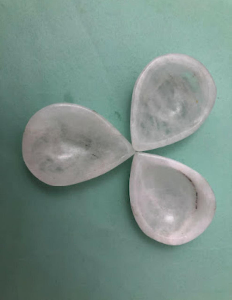 Rose Quartz Ekmukhi Diya