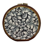 WHITE LEAVES-