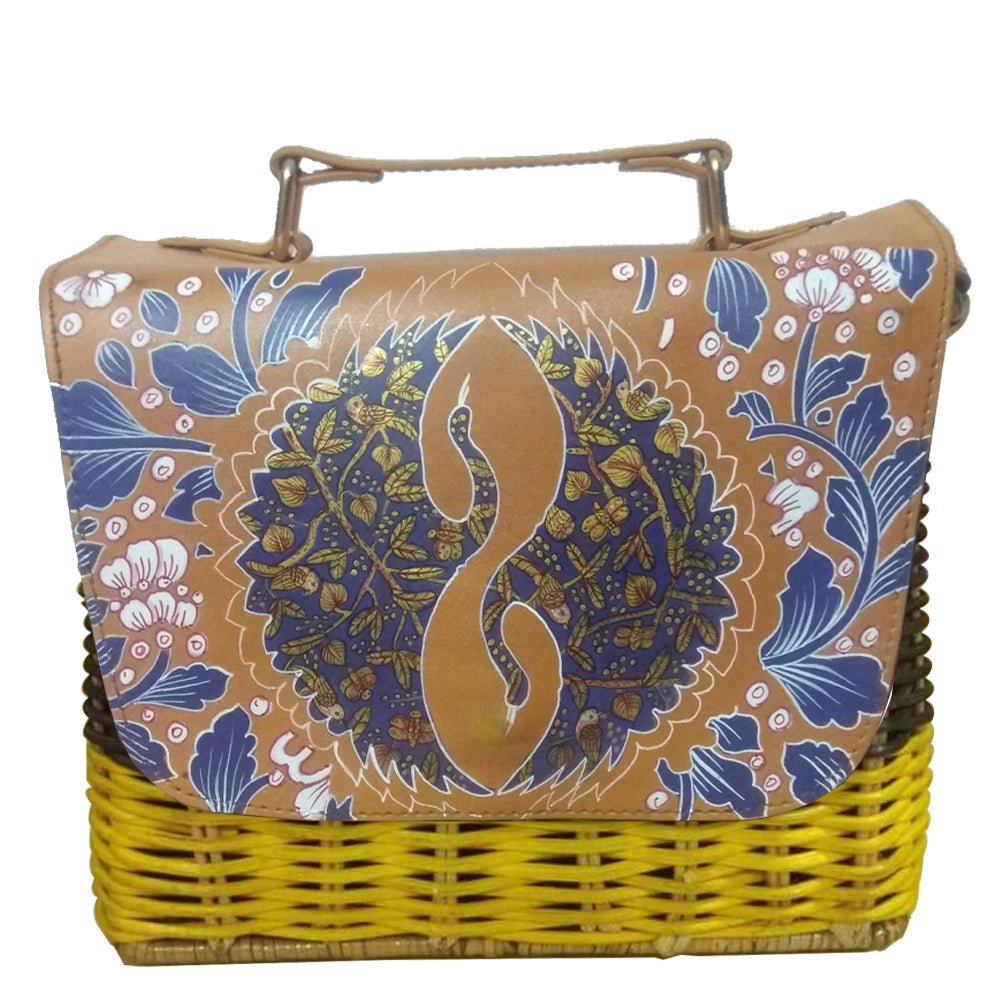 Buy Tan Cane Box Sling Bag Online at Best Price in India | Shop Box Sling  Bags – MeMeraki
